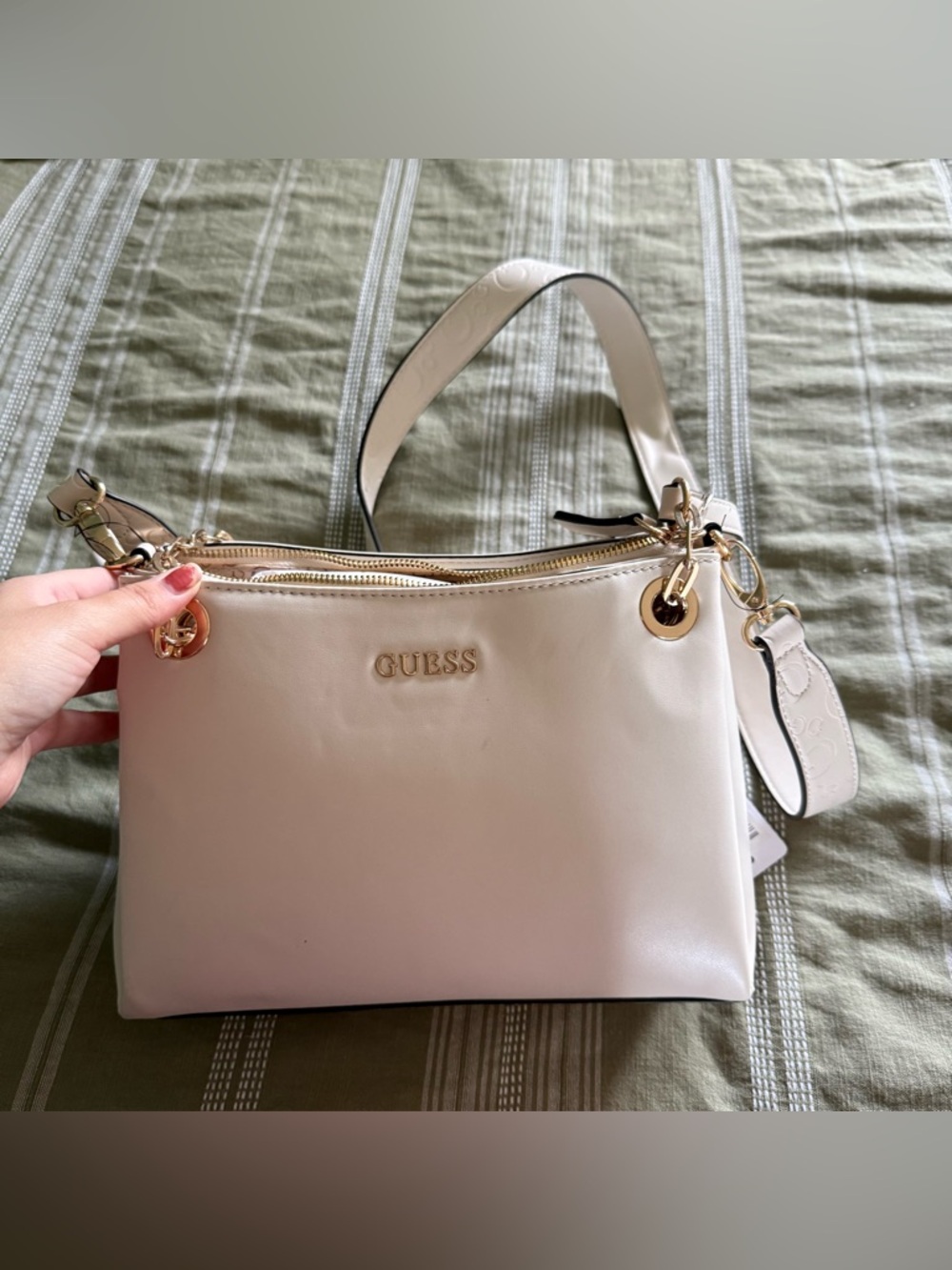 Guess purse